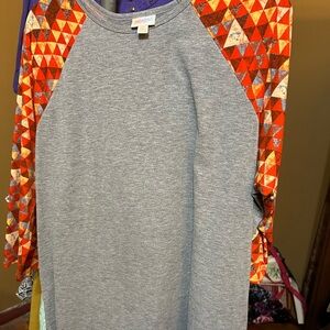 LuLaRoe Randy 3/4 sleeve baseball shirt